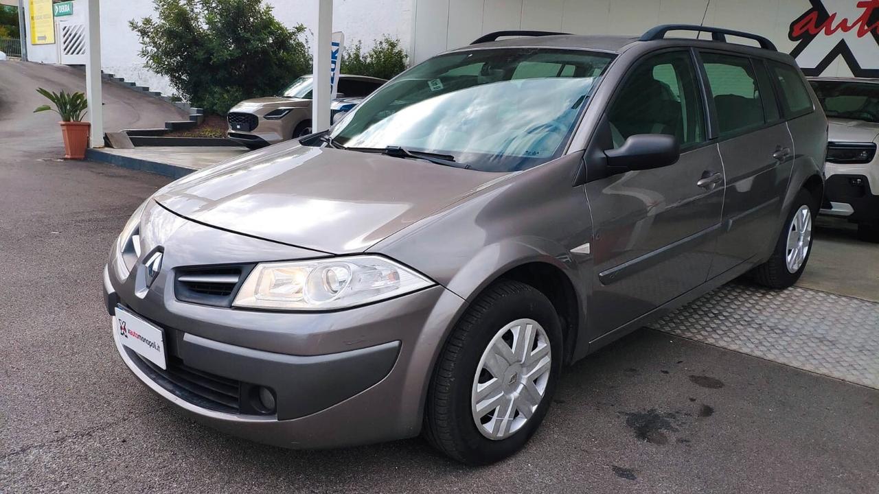Renault Megane SW 1500 Diesel 103 CV C. Manuale