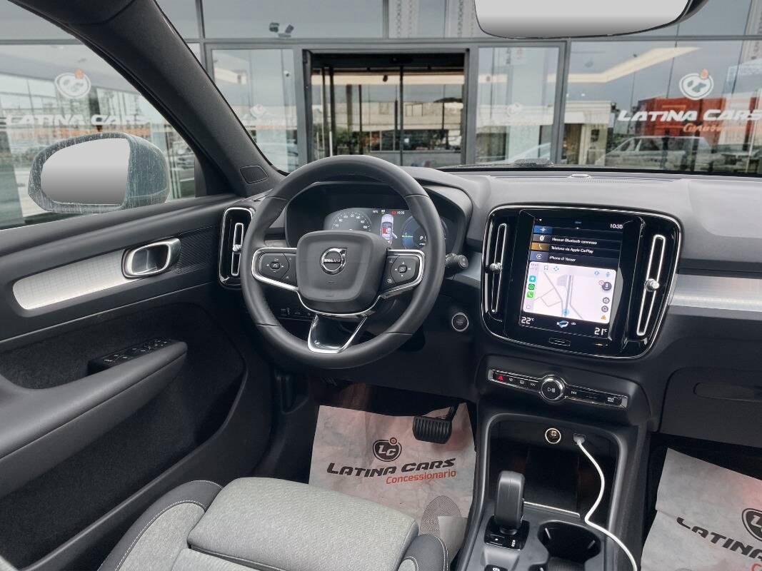 Volvo XC40 1.5 t4 recharge phev con CarPlay