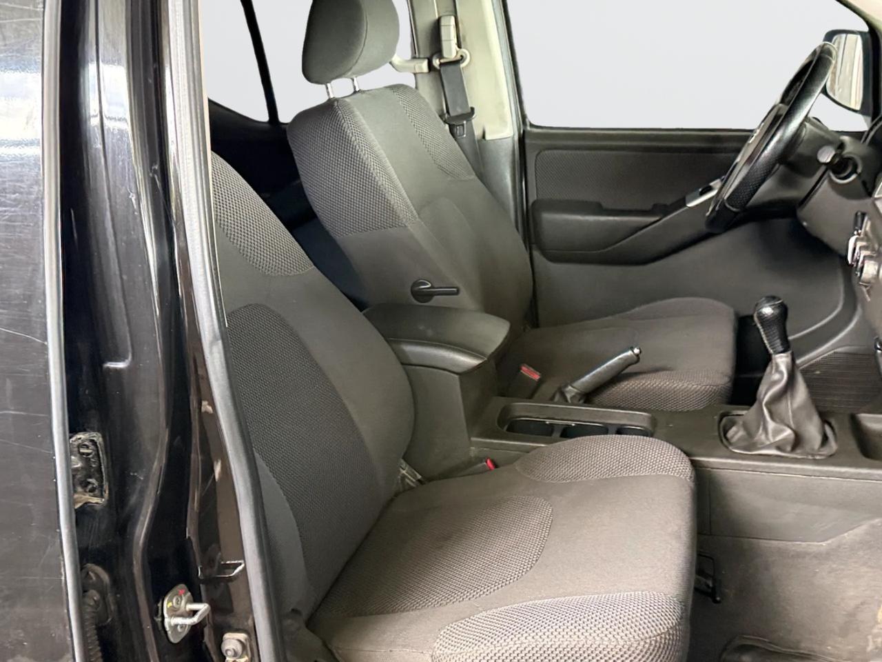 Navara 2011 d.cab 2.5 dci Sport 174cv