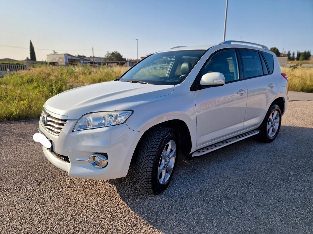 Toyota RAV 4 RAV4 Crossover 2.2 D-4D 150 CV Lounge
