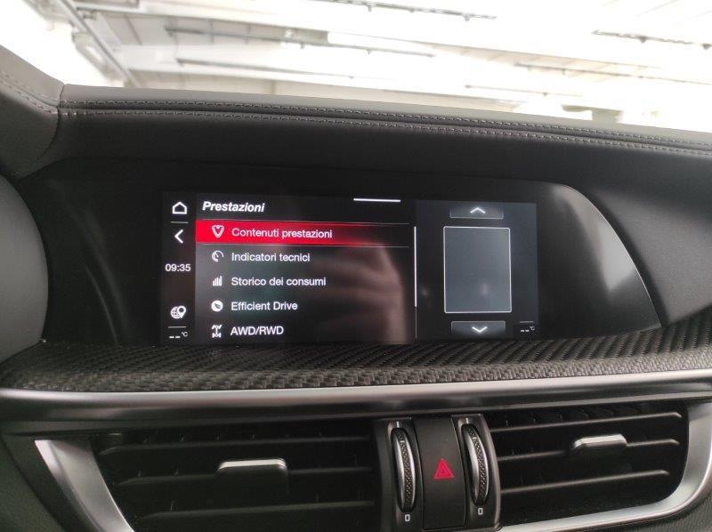 ALFA ROMEO Stelvio - Stelvio 2.9 Bi-Turbo V6 520 CV AT8 Q4 Quadrifoglio