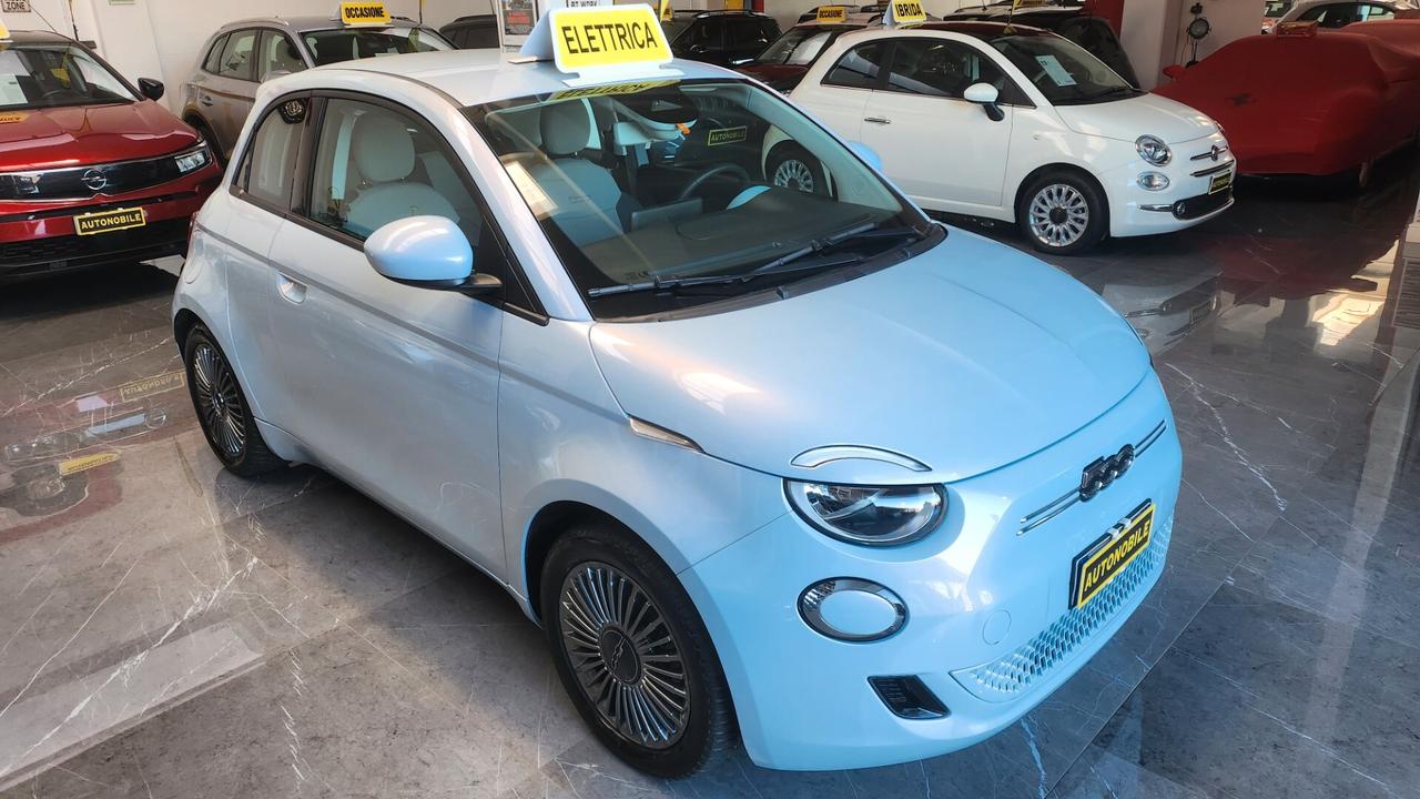 Fiat 500 500e 3+1 42 kWh