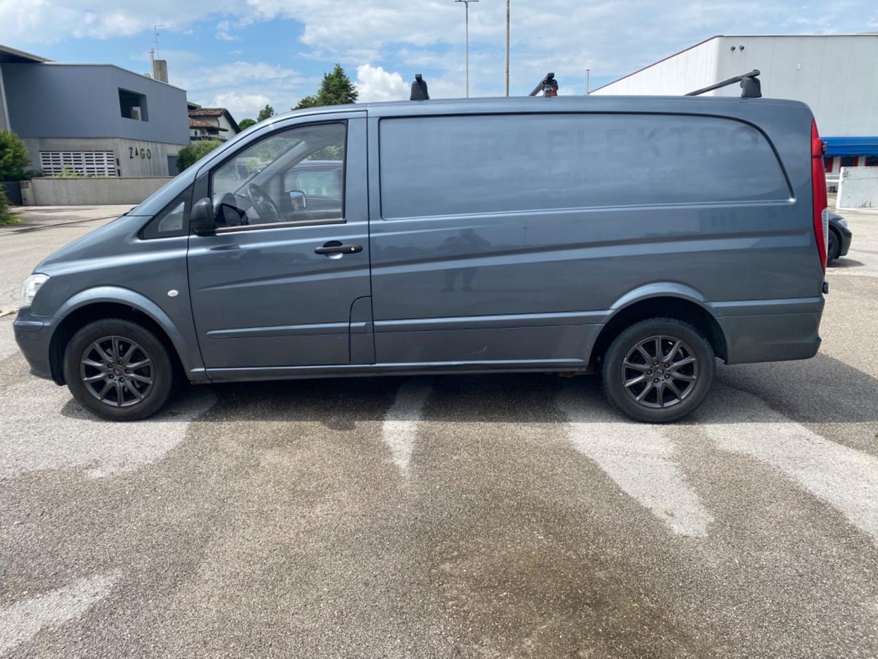 Mercedes Vito 220