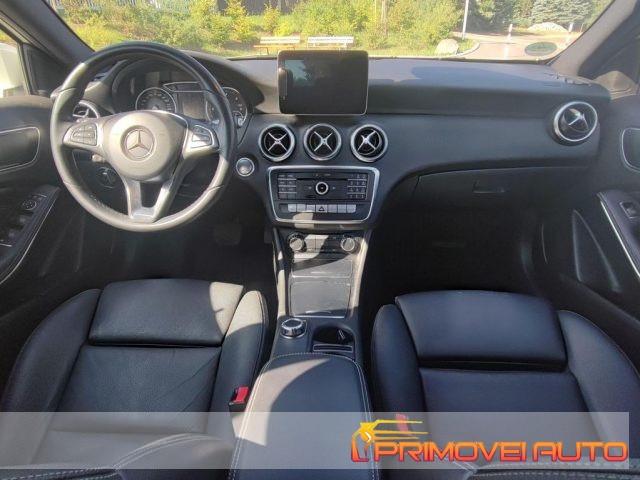 MERCEDES-BENZ A 180 d