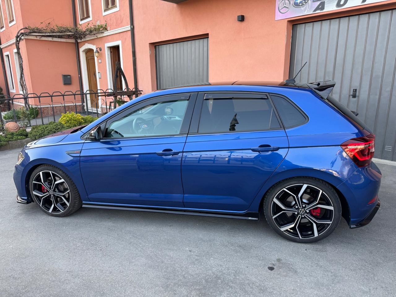 Volkswagen Polo 2.0 TSI DSG GTI