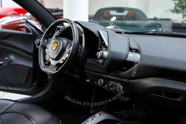 Ferrari 488 SPIDER|HISTORICAL COLOURS|SOLLEVATORE|SCUDETTI