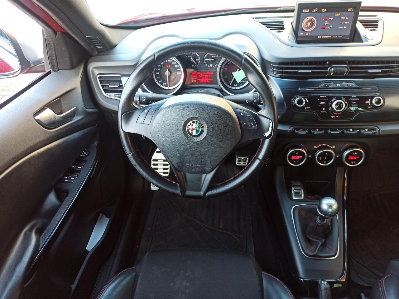 Alfa Romeo Giulietta 1750 TBi Quadrifoglio Verde