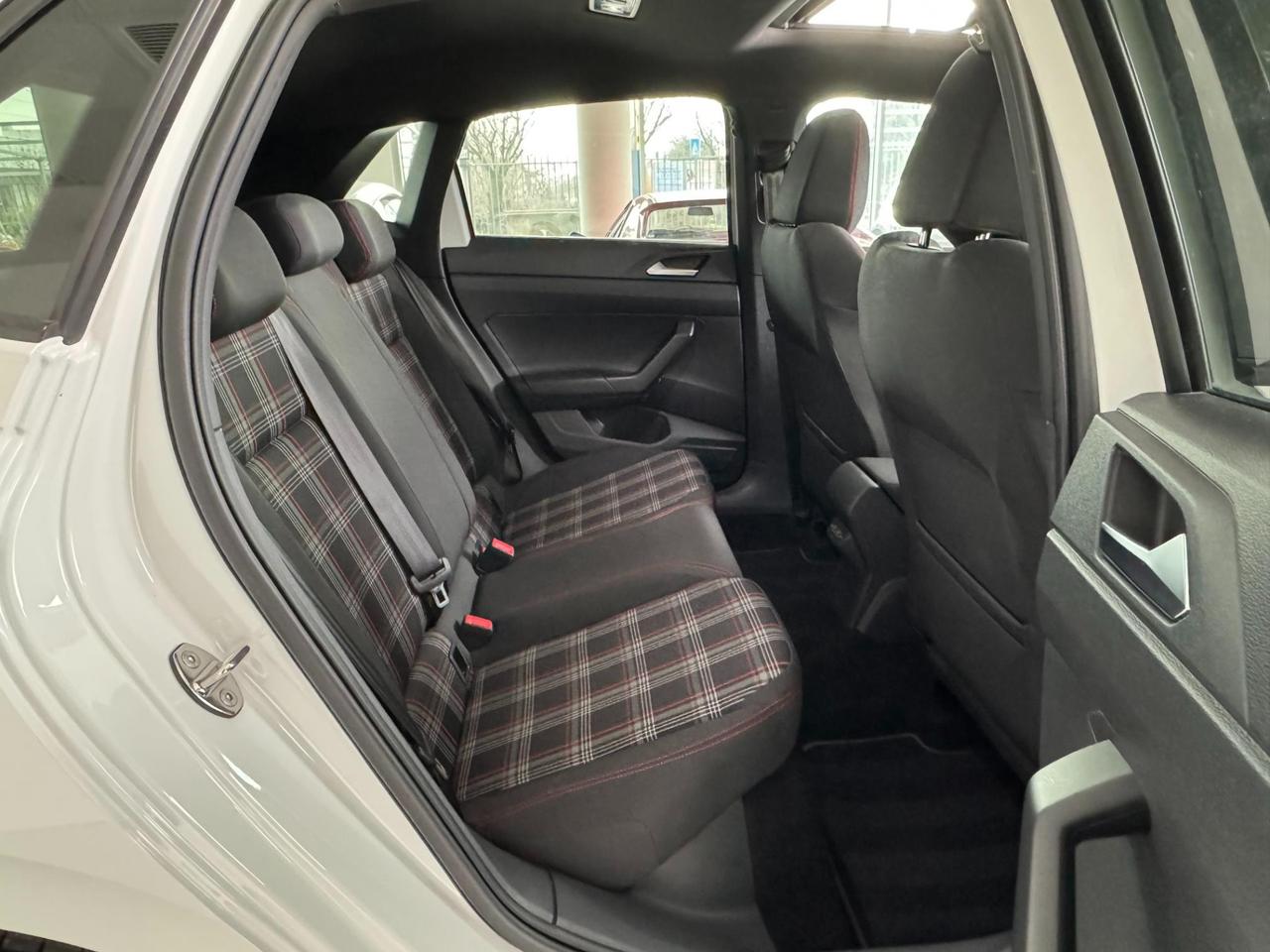 Volkswagen Polo 5 P. 2.0 tsi GTI 200cv dsg Tetto Apribile