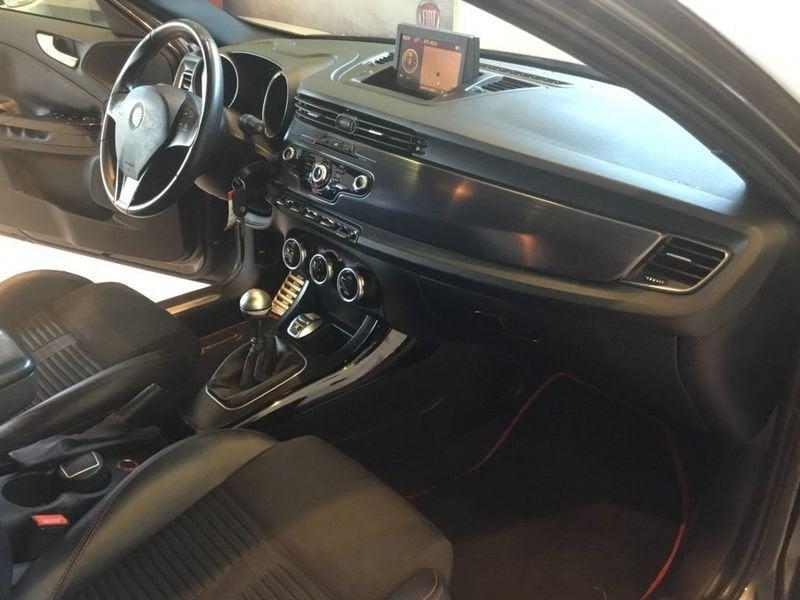 Alfa Romeo Giulietta Giulietta 1.4 t. m.air Distinctive 170cv