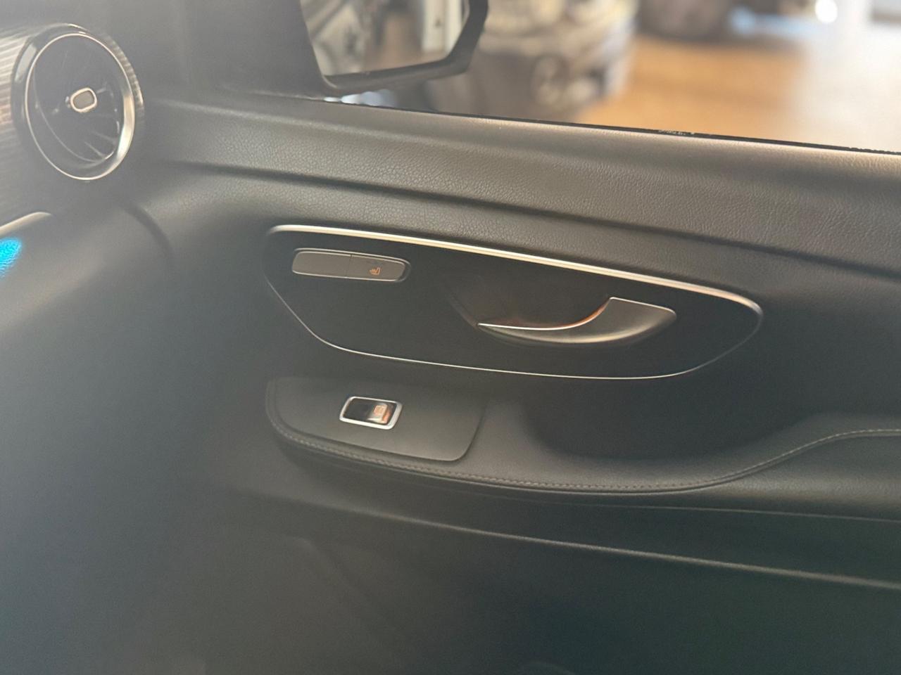 Mercedes-benz V 250 d Automatic 4Matic Premium Long