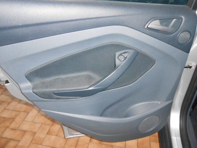 FORD C-Max 1.0 TITANIUM OK NEOP.