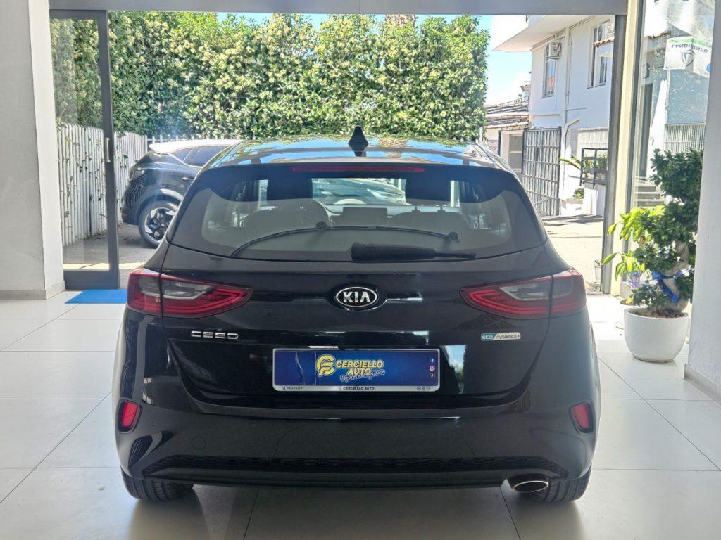 Kia Ceed / cee'd 1.6 CRDi 136 CV MHEV iMT 5p. Style da €179,00