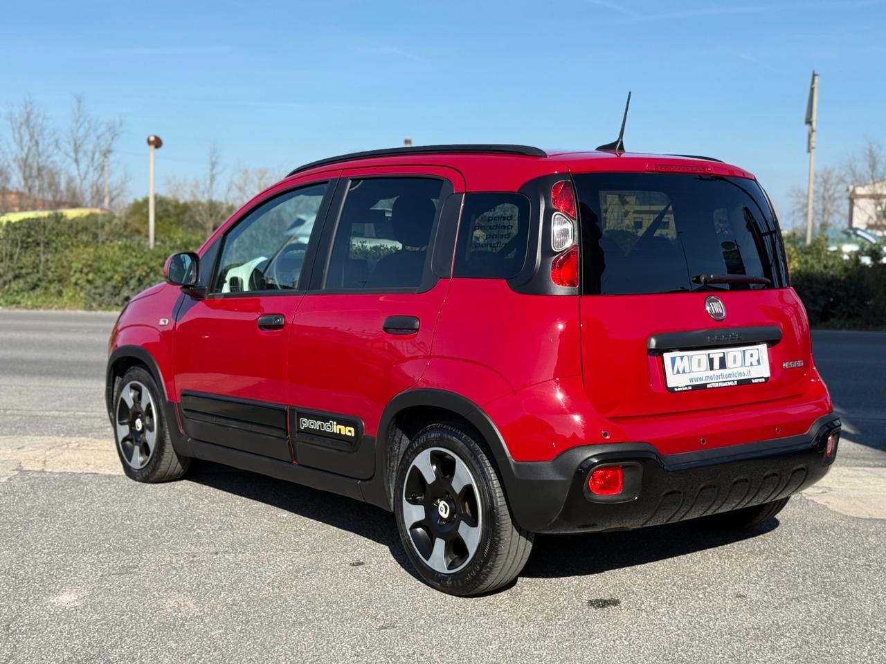 Fiat Panda Pandina Cross 1.0 firefly 70cv hybrid Rossa