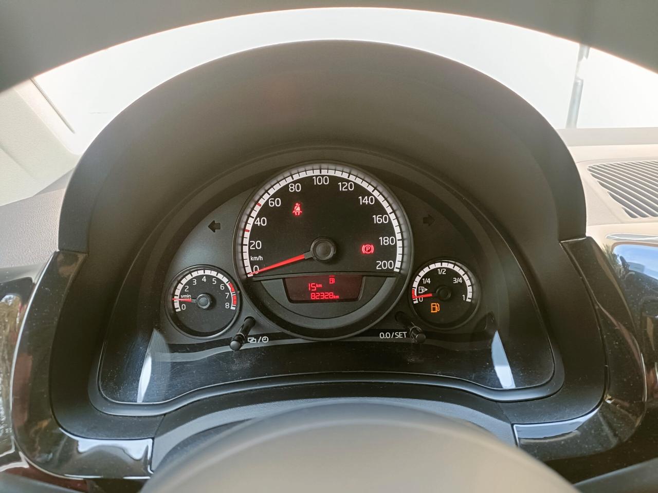 Volkswagen up! 1.0 75 CV 5p. move