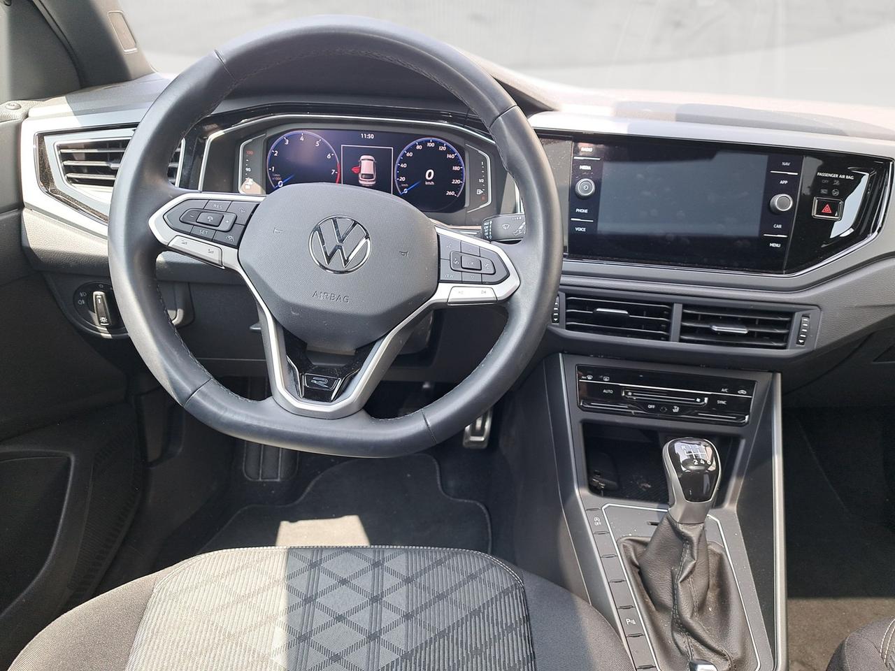 Volkswagen Taigo 1.0 tsi r-line 110cv