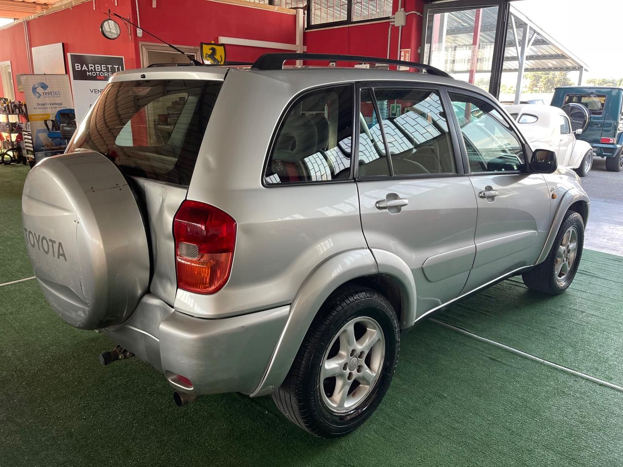 Toyota RAV4 2.0 Tdi D-4D Gancio PERMUTE RATE