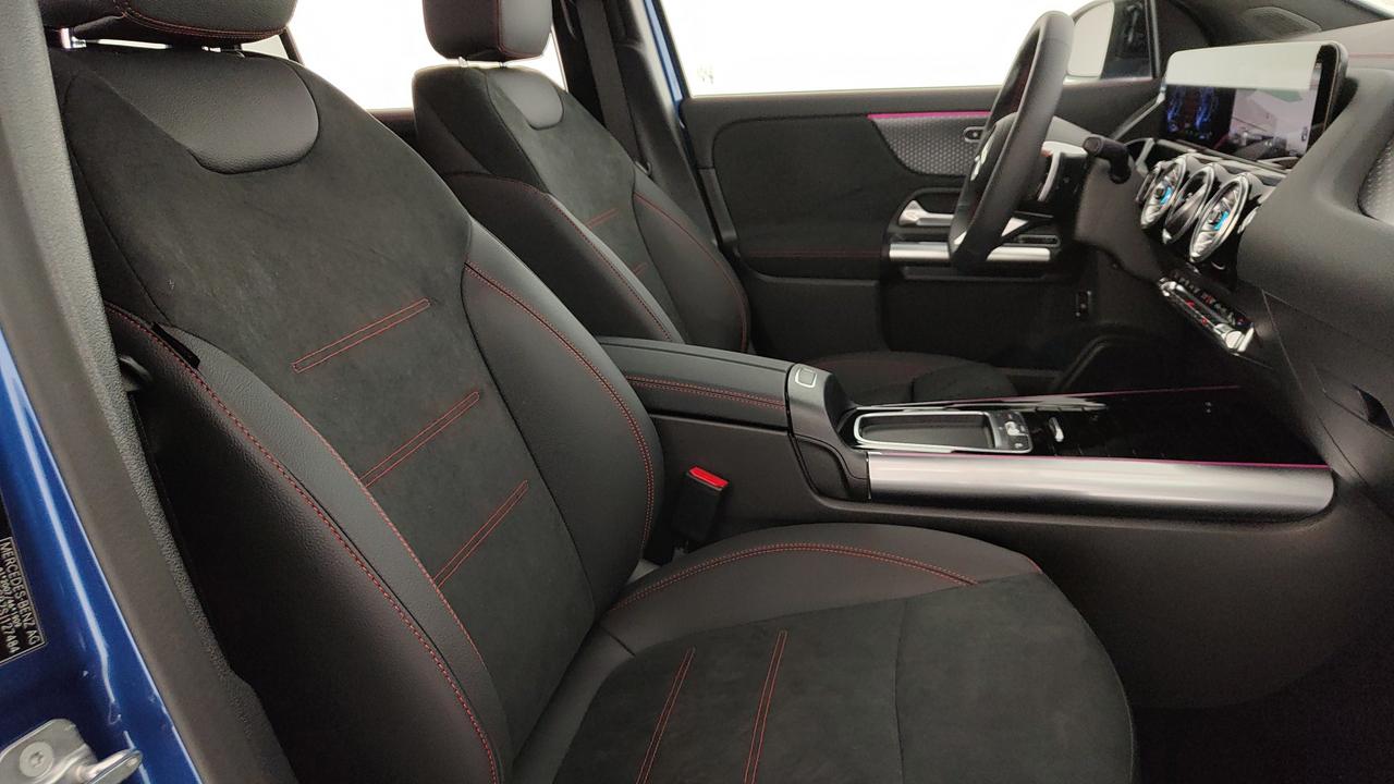 Mercedes-Benz EQA 250+ AMG Line Advanced
