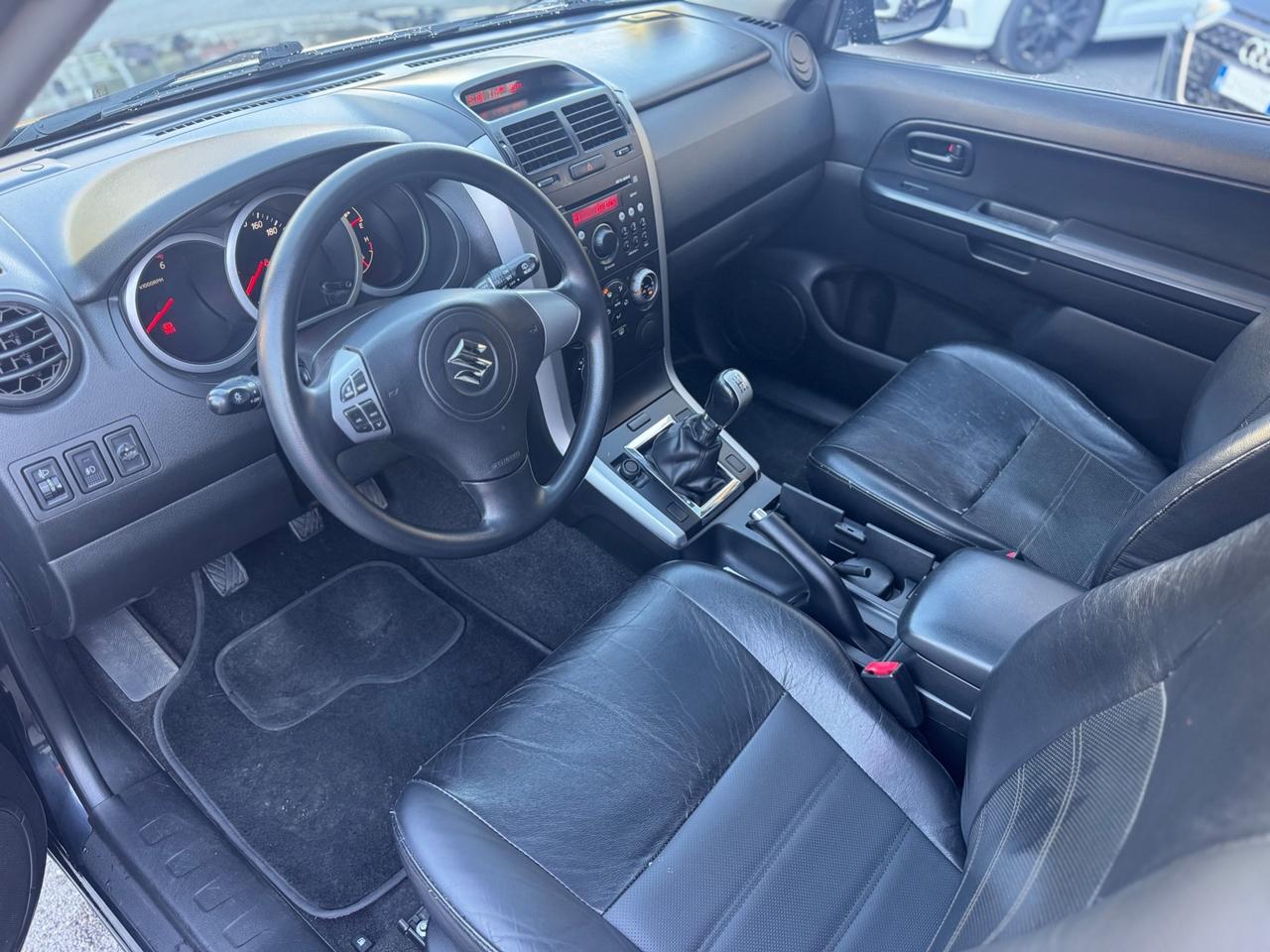 Suzuki Grand Vitara 1.9 DDiS 3 porte