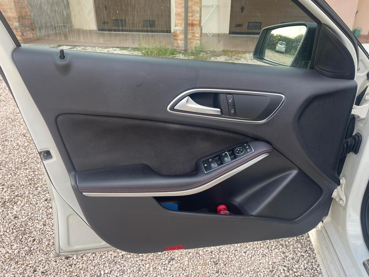 Mercedes-benz A 200 d Automatic 4Matic Premium