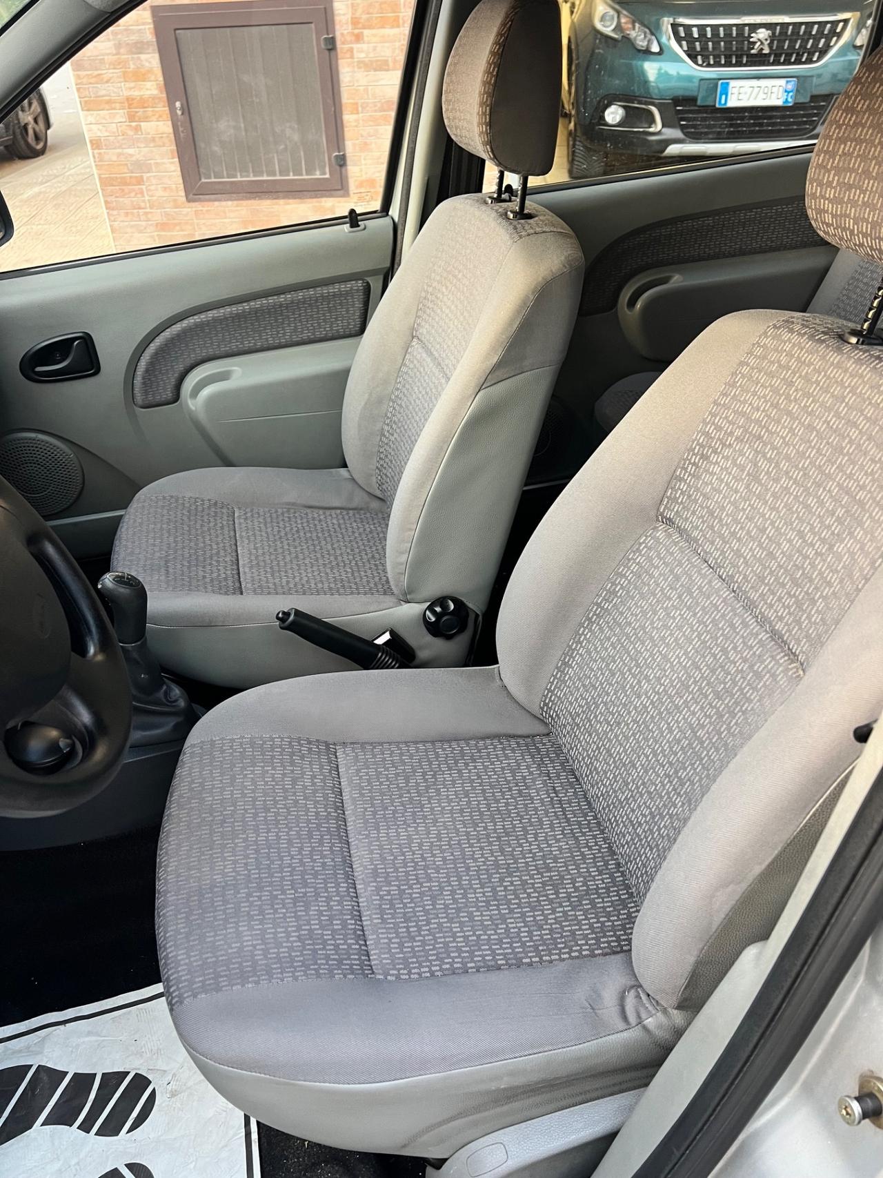 Dacia Logan MCV 1.5 dCi 70CV 5 posti Lauréate