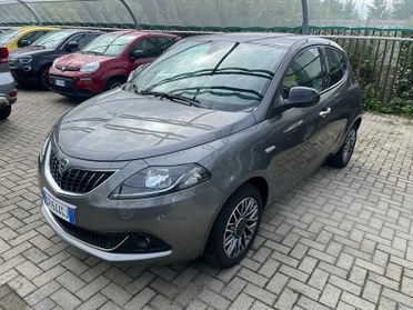 Lancia Ypsilon Ypsilon 1.0 FireFly 5 porte S&S Hybrid Gold Plus