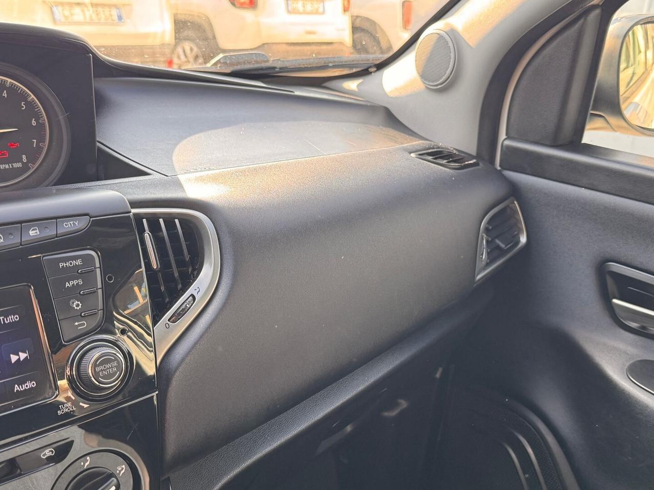 Ypsilon 1.2 69 CV My19 S&S Gold