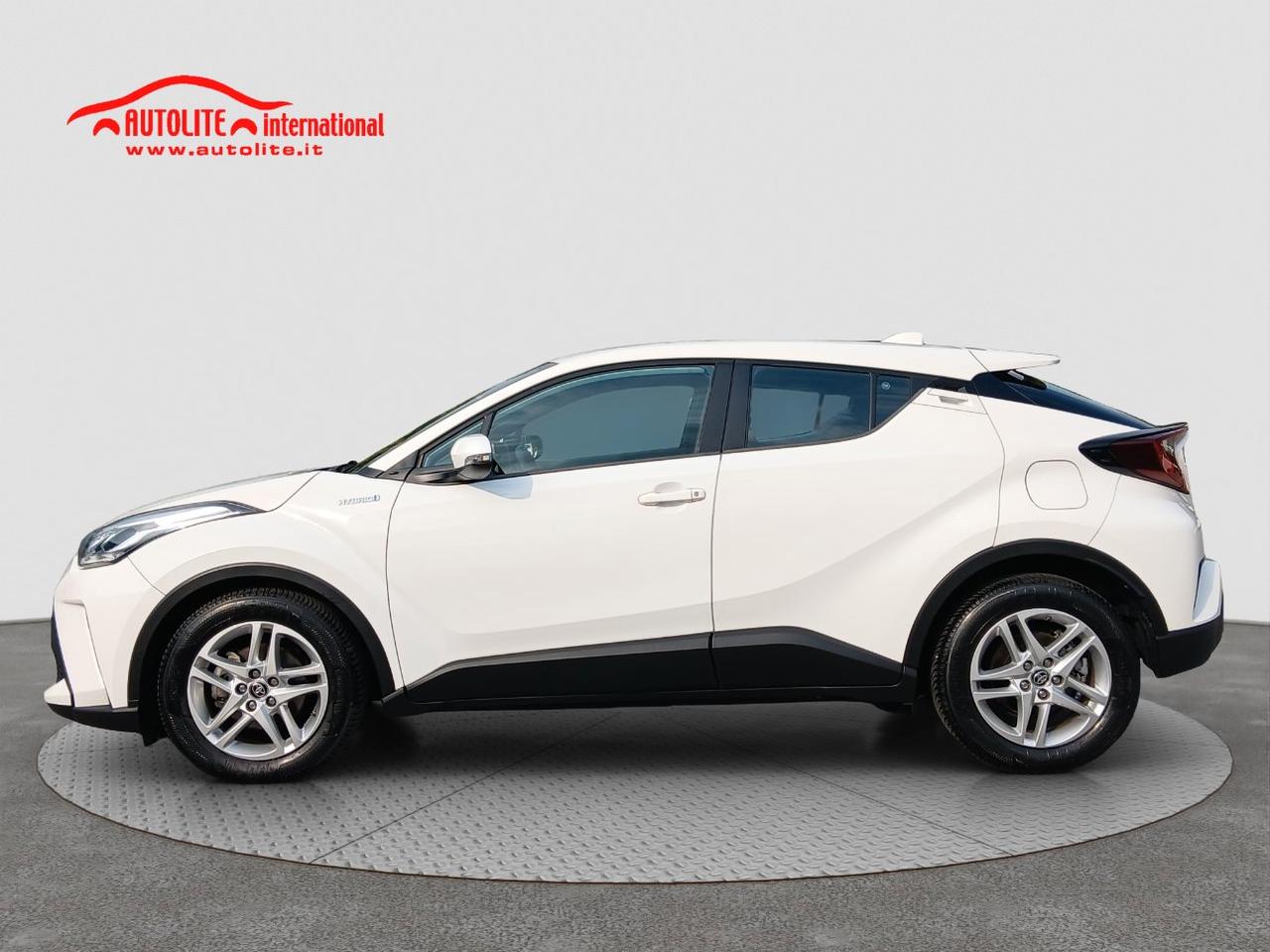 Toyota C-HR 1.8h Business e-cvt