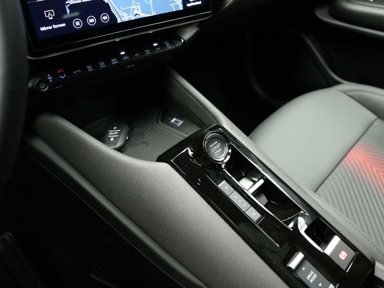 Alfa Romeo Junior 1.2 136CV Hybrid eDTC6 Spe #8564