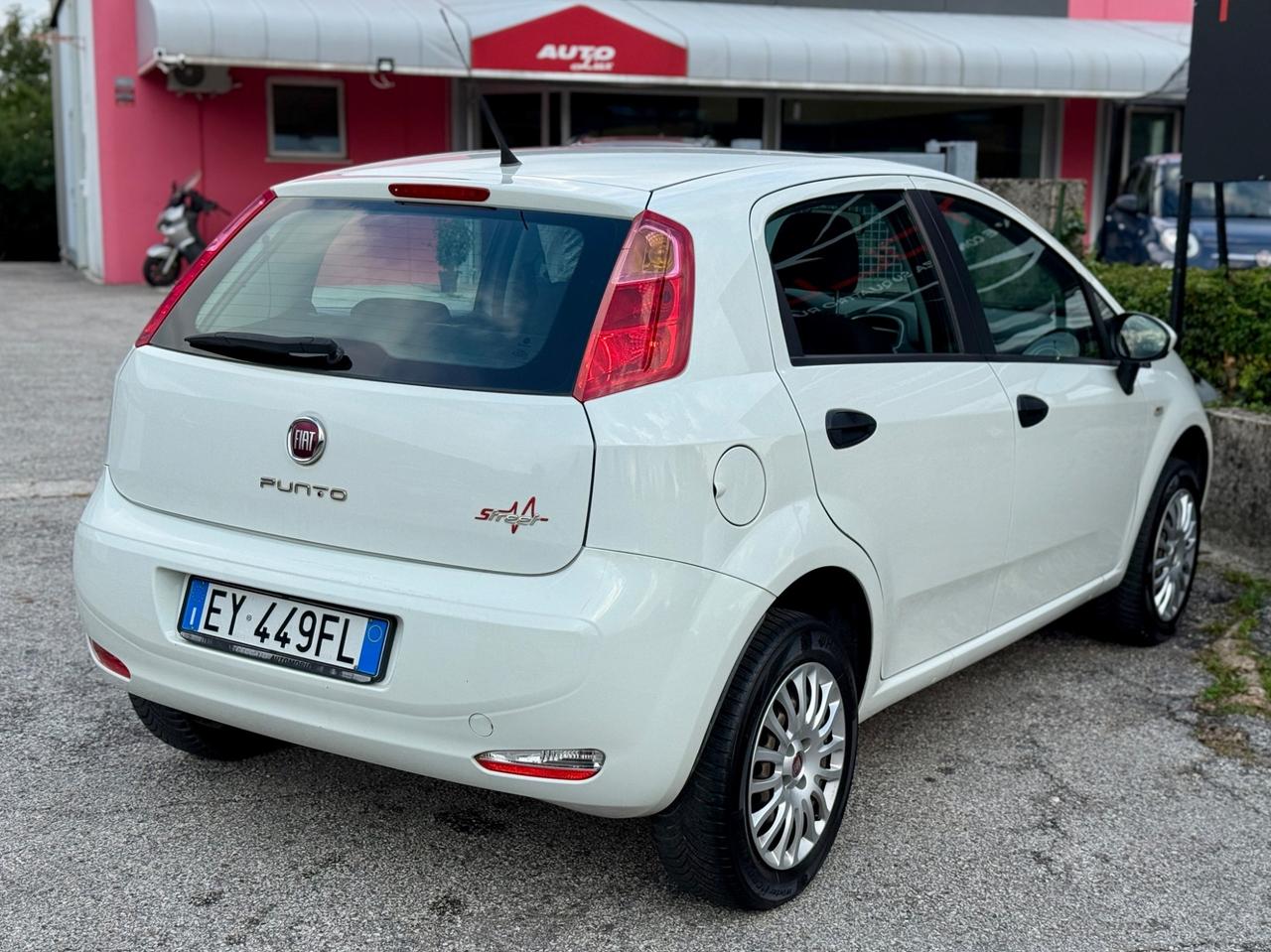 Fiat Punto 1.4 8V 5 porte Natural Power Street