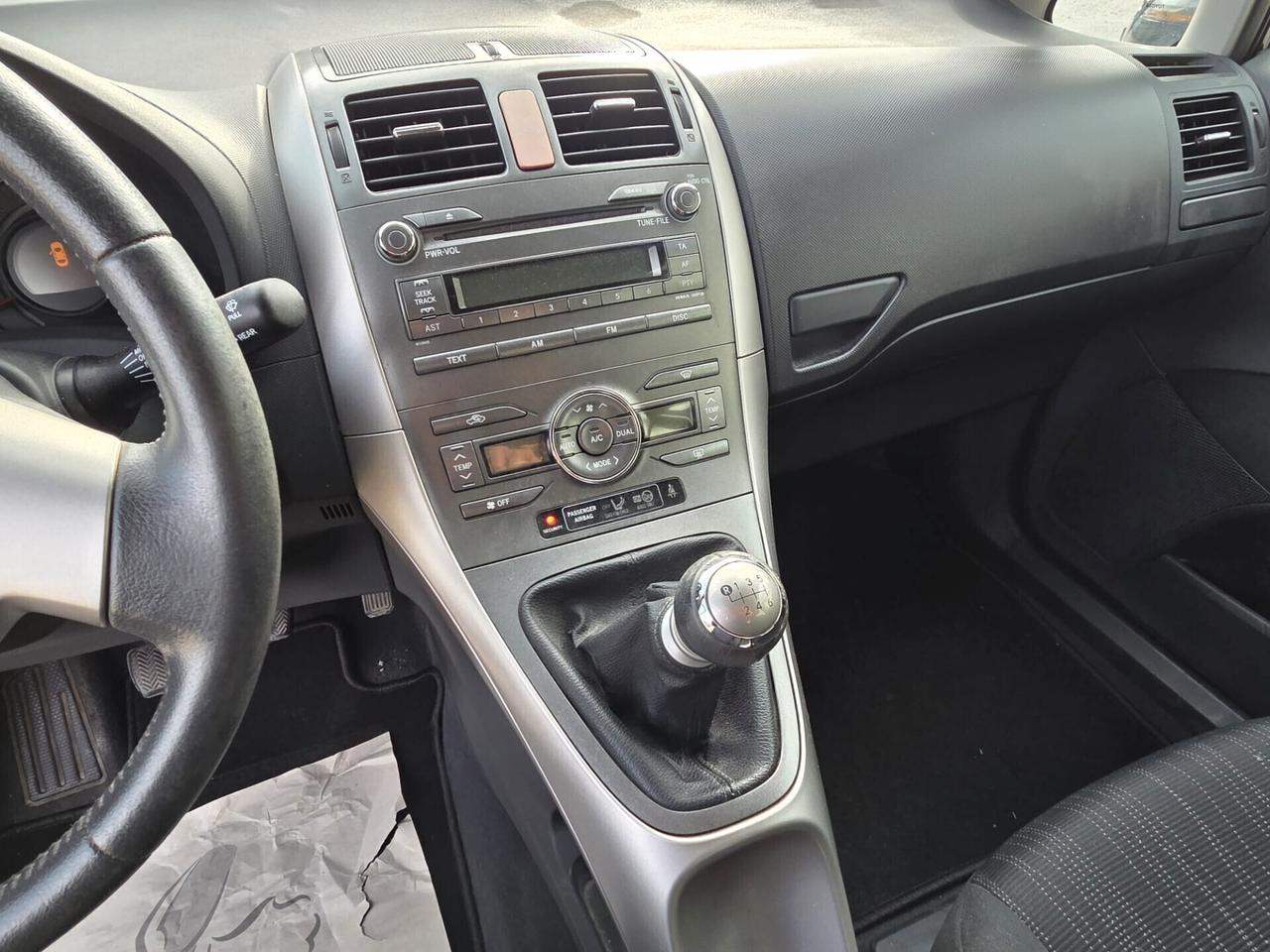 Toyota Auris 2.0TDI D-4D SOL -SOLI KM65.000-