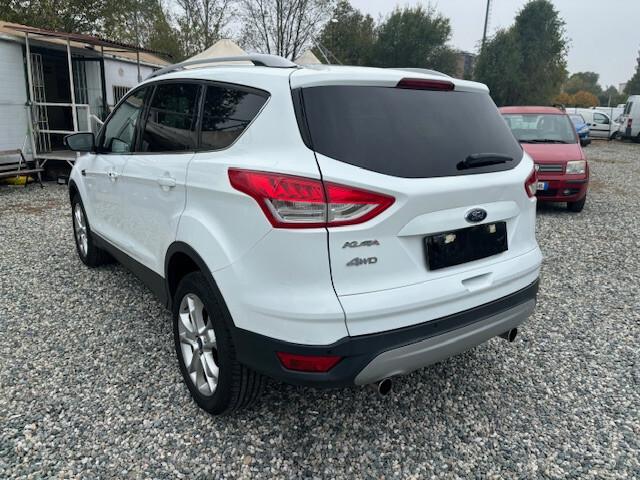 Ford Kuga 2.0 TDCI 140 CV 4WD Titanium