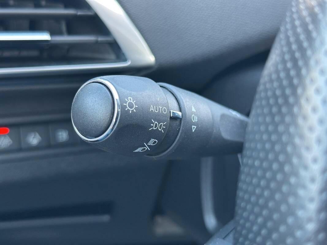 Peugeot 3008 II 1.6 hybrid4 phev GT Pack 300cv AUTOM E TELECAM