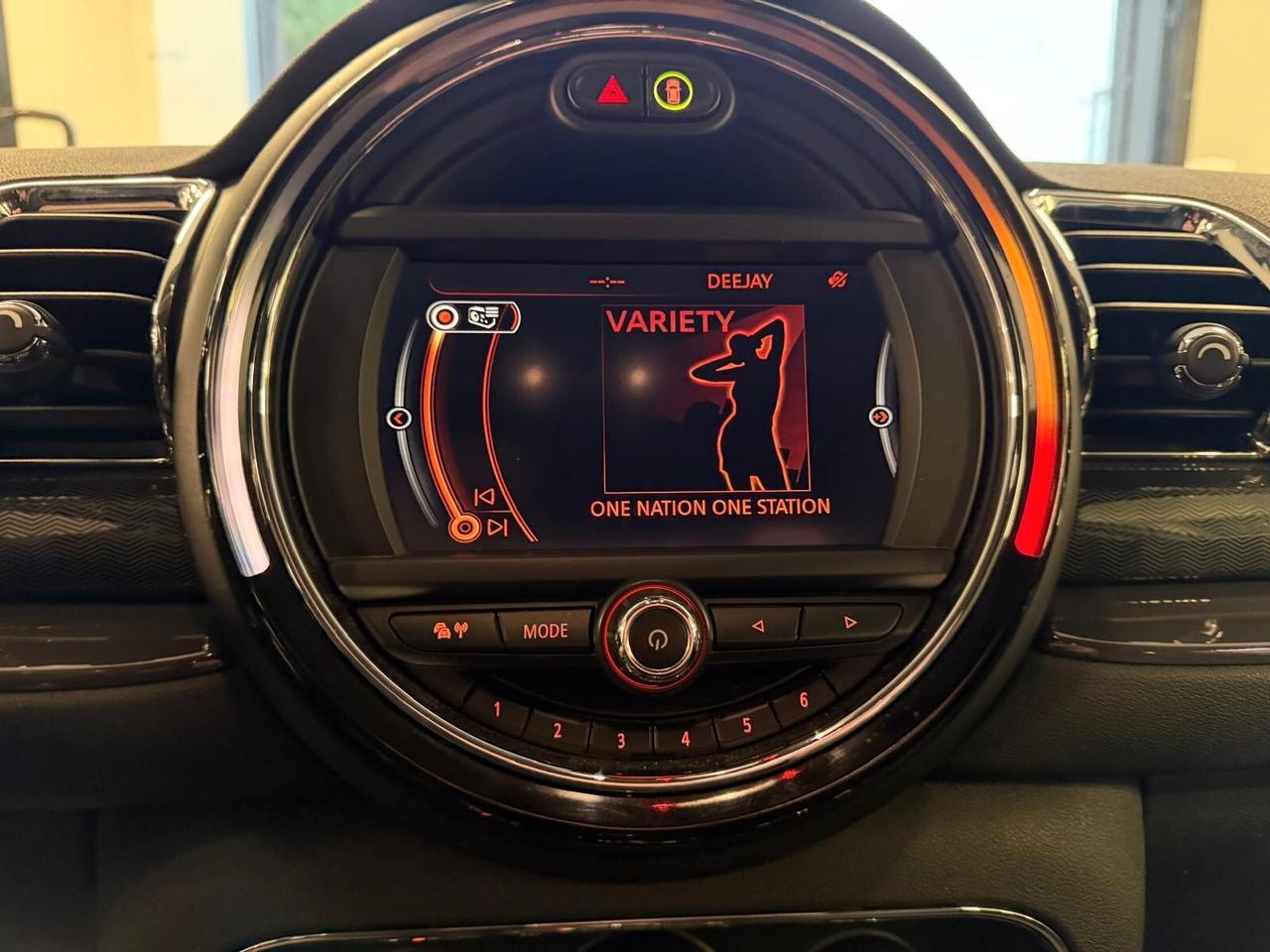 MINI COOPER D CLUBMAN 1.5 116CV CRUISE ANNO 2016