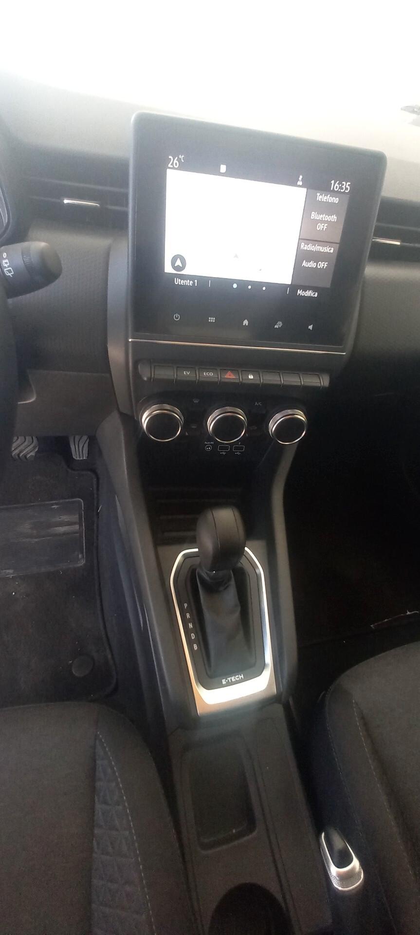 Renault Clio Full Hybrid E-Tech 140 CV 5 porte