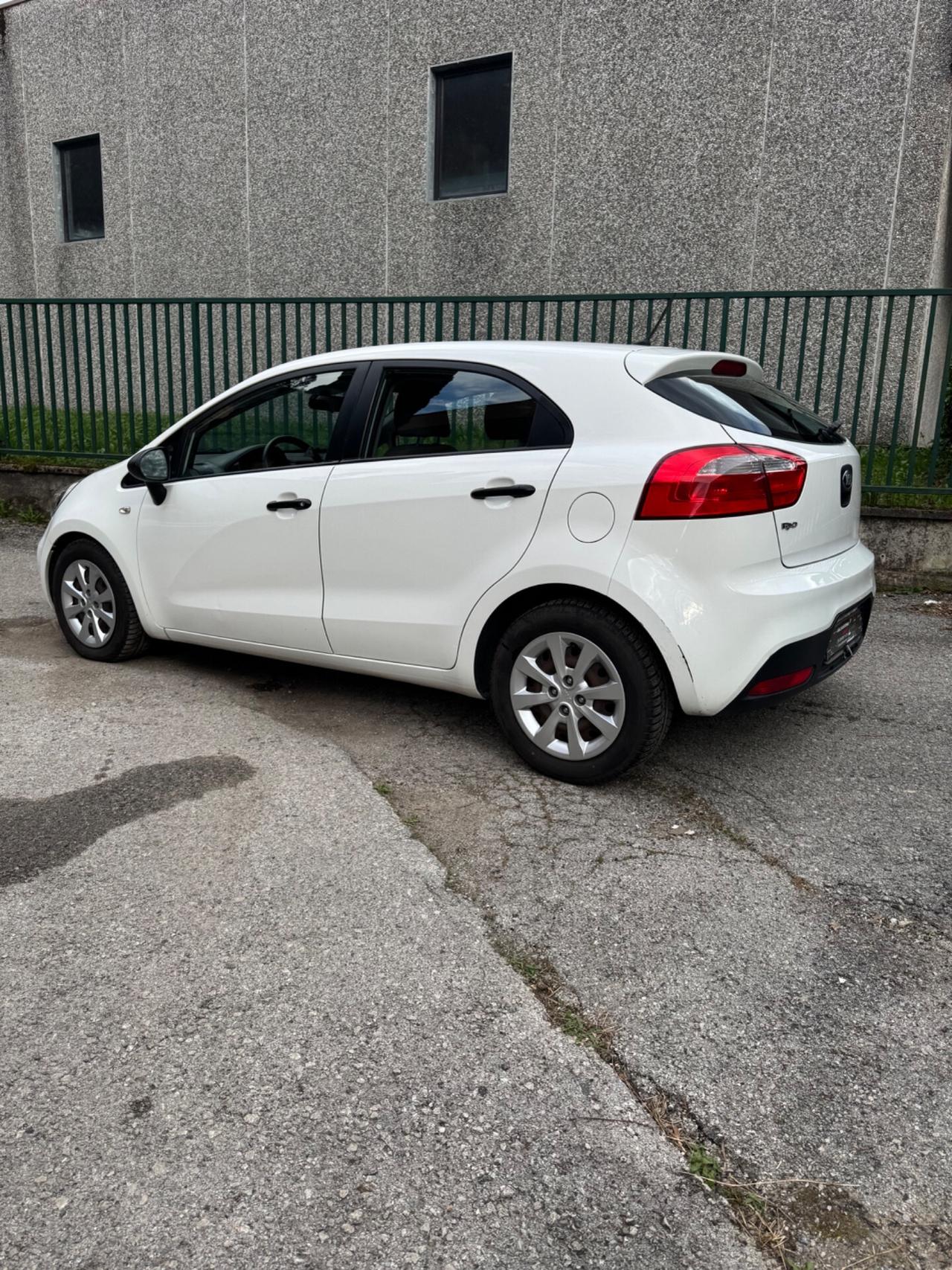 Kia Rio 1.2 CVVT 5p. GPL EX