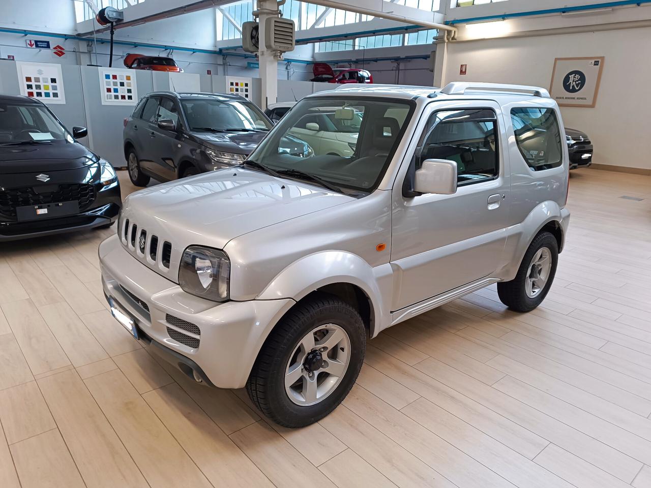 Suzuki Jimny 1.3i 16V cat 4WD JLX Più