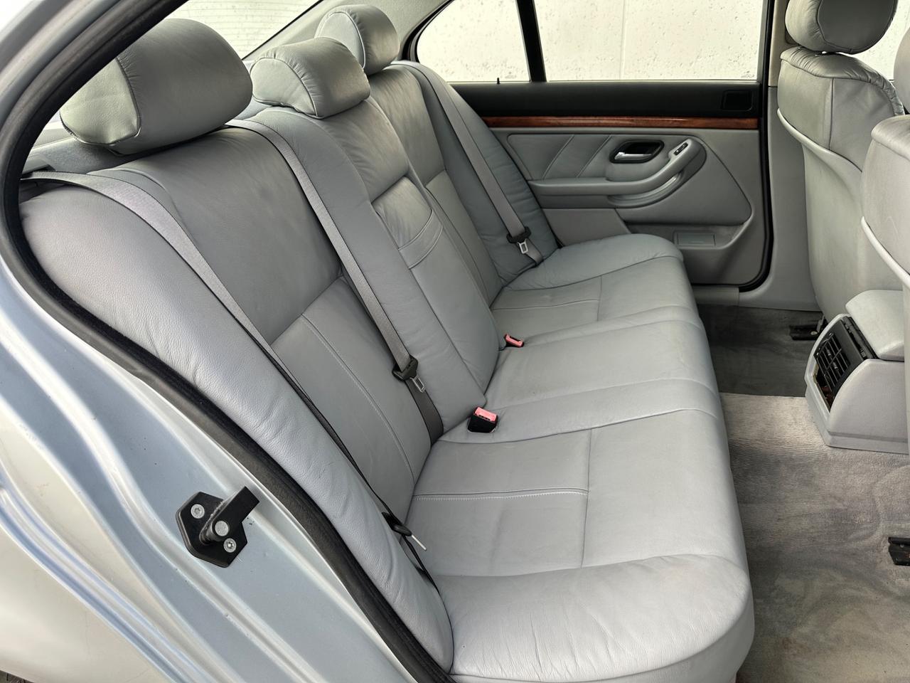 Bmw 520i 24V cat Automatica