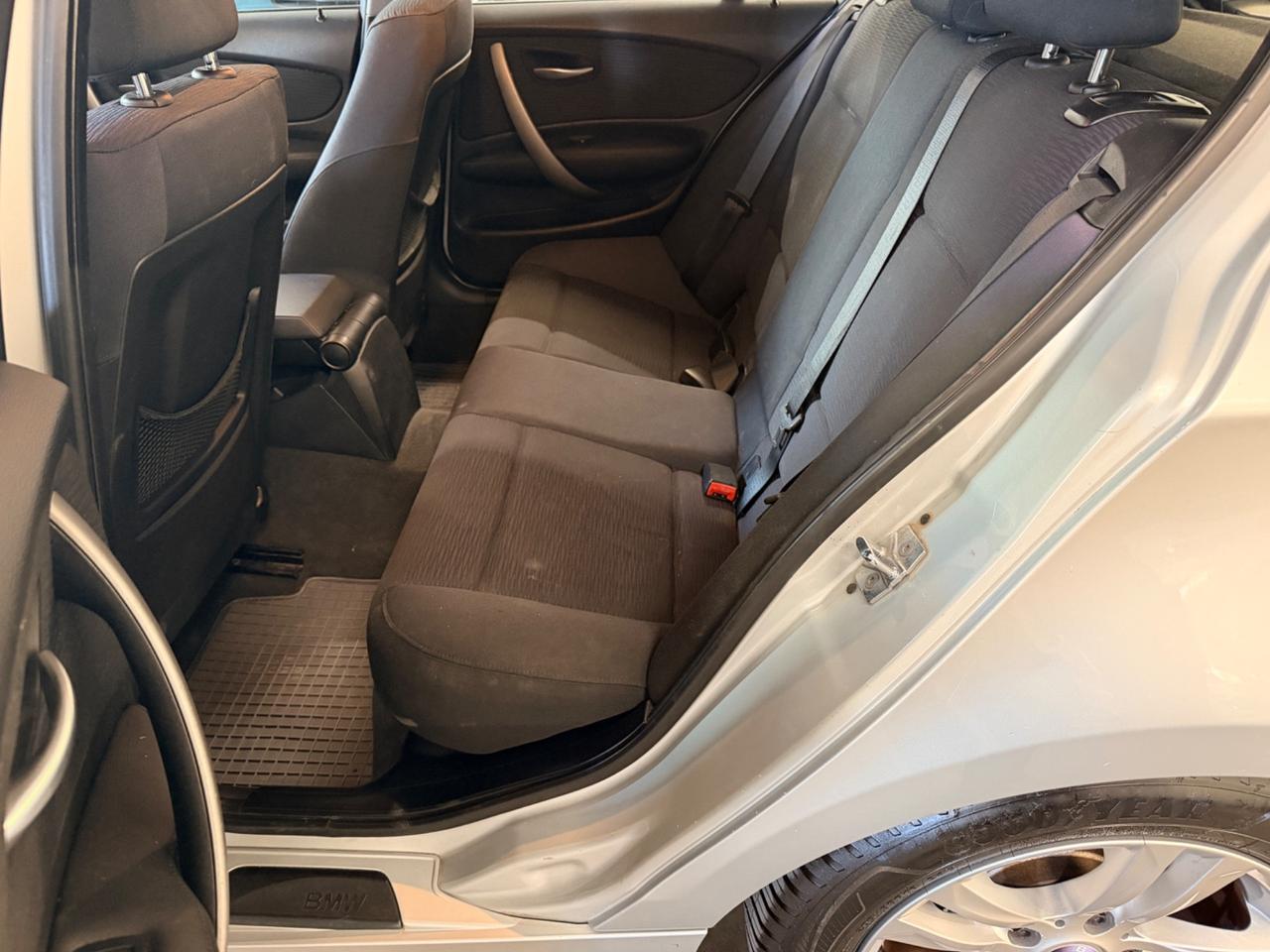Bmw 116 116i cat 5 porte Eletta