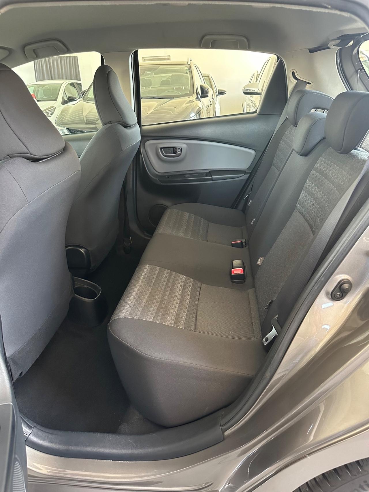 Toyota Yaris 1.0 5 porte Lounge