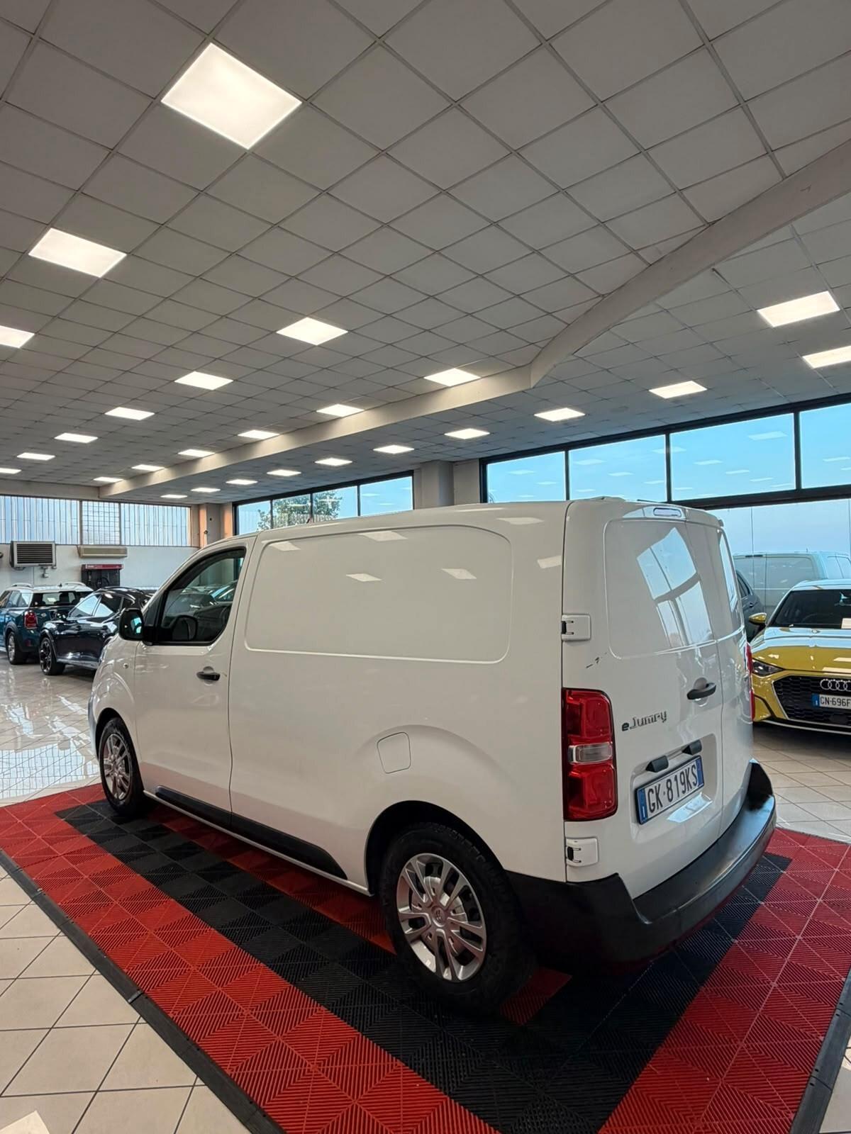 Citroen Jumpy e-Jumpy 50 kWh Furgone XS Isotermico