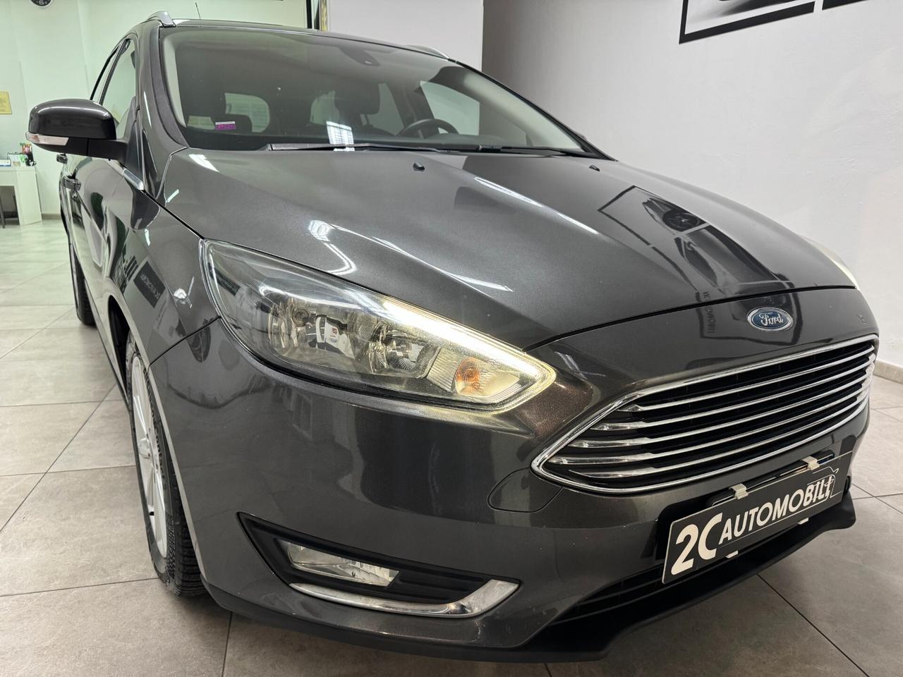 Ford Focus Titanium / 1.5 TDCi 120 CV /SW/