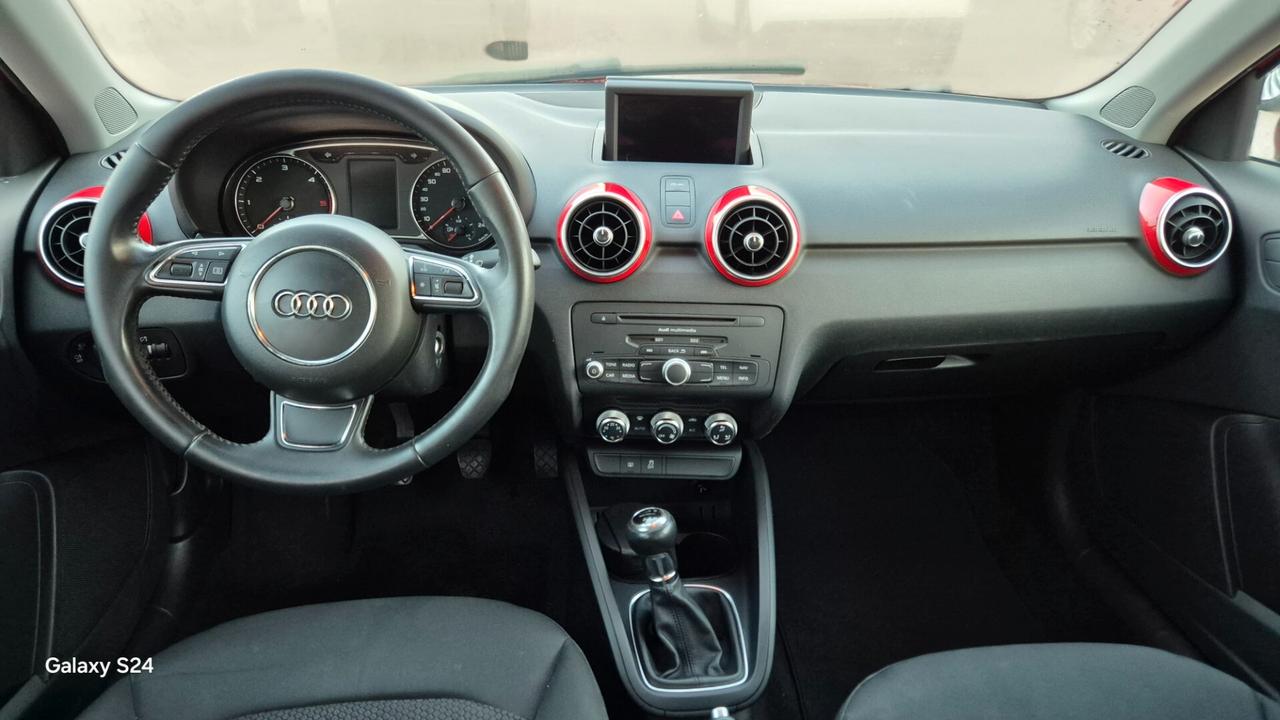 Audi A1 1.6 TDI S line edition plus