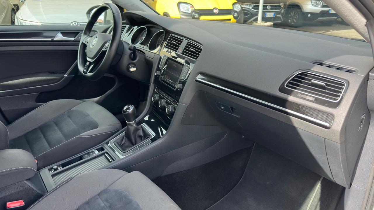 Volkswagen Golf 1.6 TDI 5p. Highline BlueMotion Technology