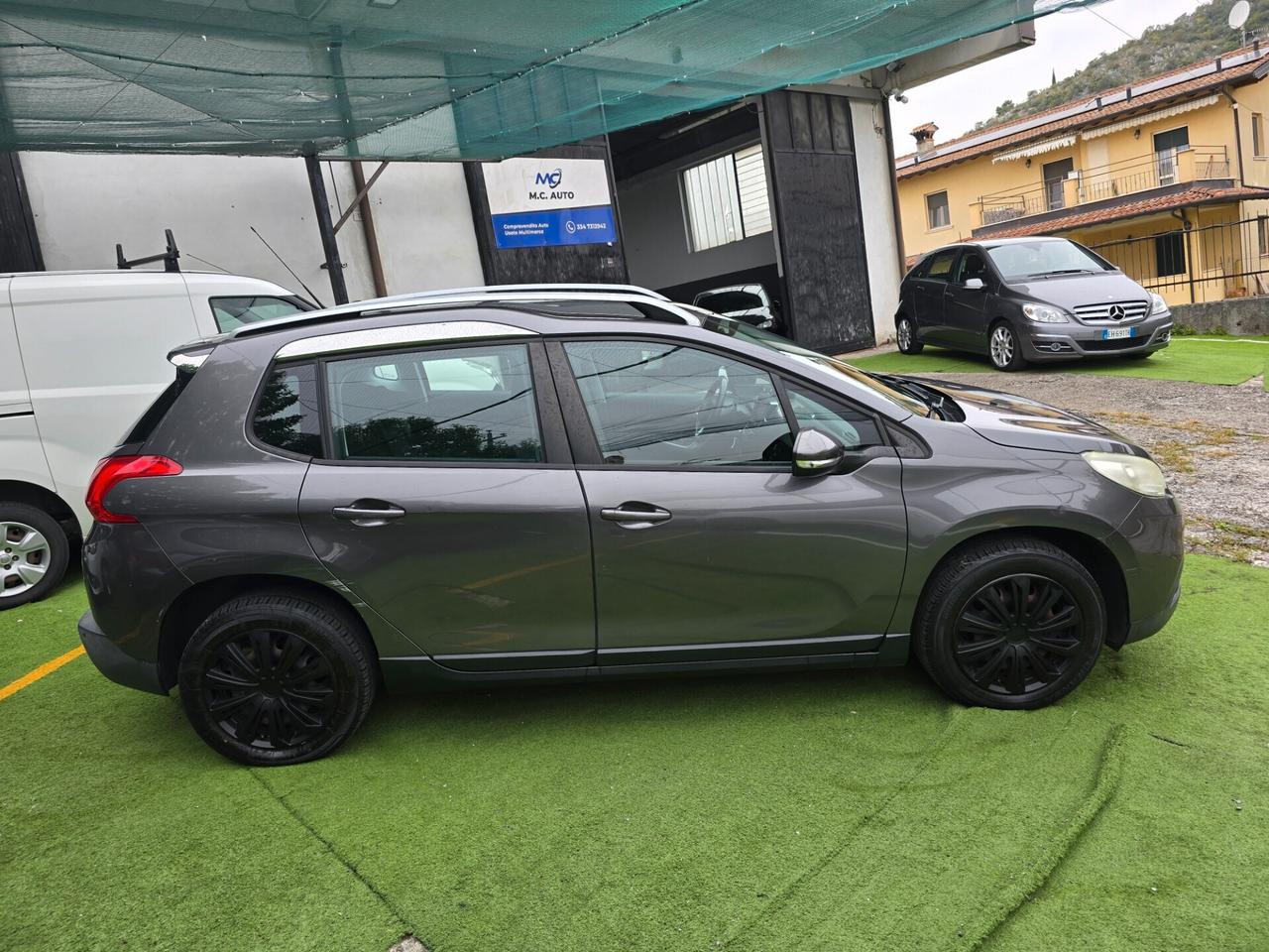 Peugeot 2008 1.4 HDi 68CV 170000km-2014