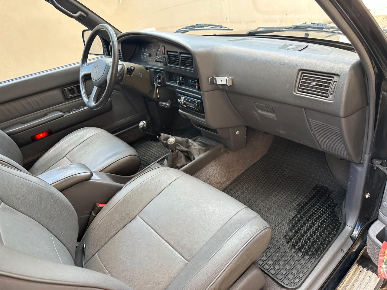Toyota 4-Runner 3.0i V6 benzina