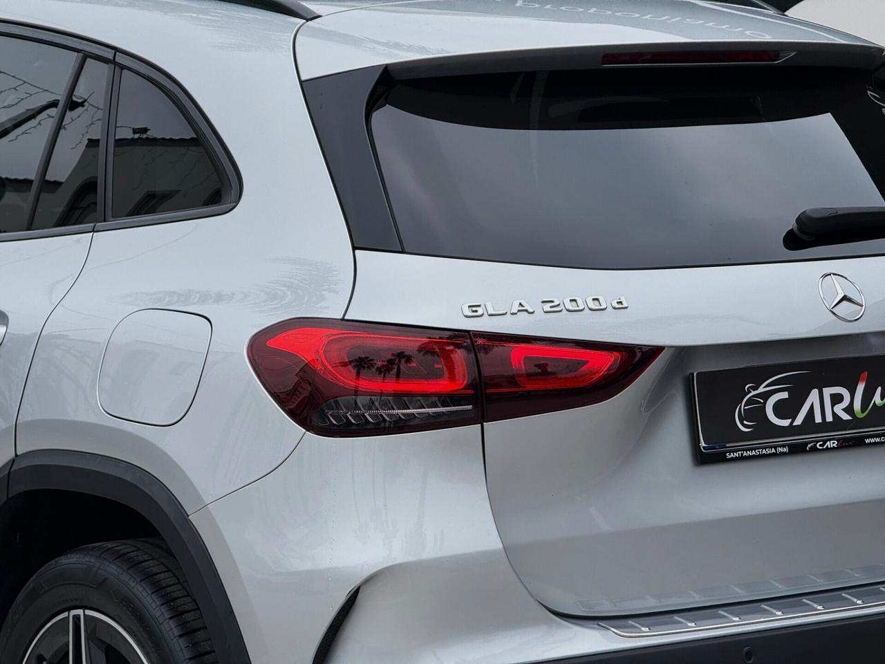 Mercedes-Benz GLA 200 d Premium AMG TETTO