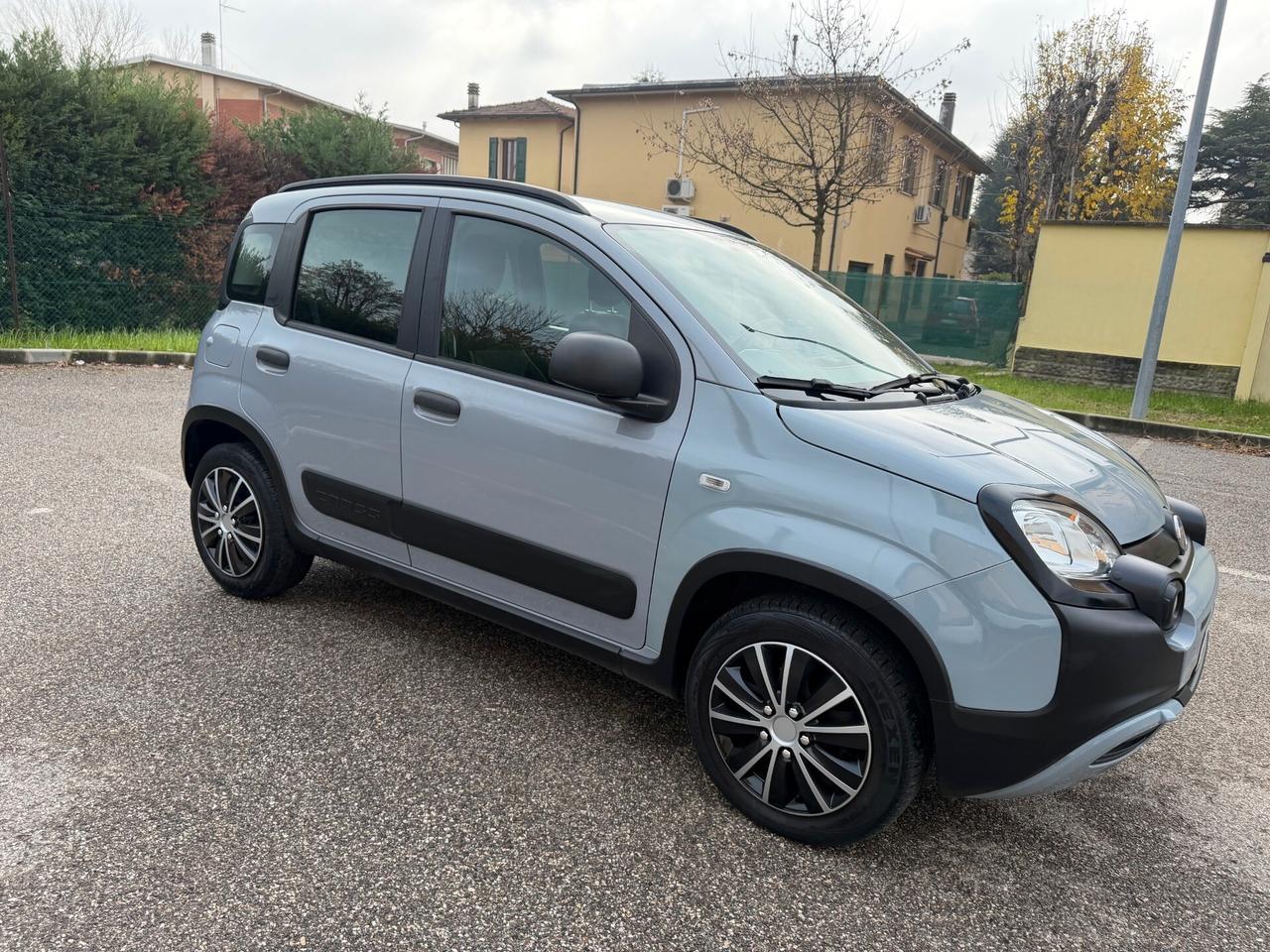 Fiat Panda 1.0 hybrid - NEOPATENTATI - 12 MESI DI GARANZIA -