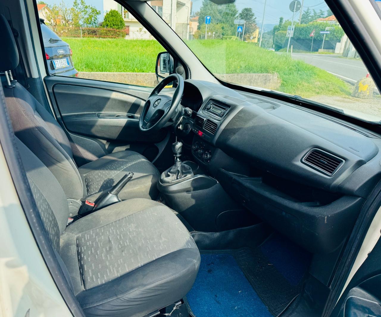 Opel Combo 1.6 Diesel Euro 6