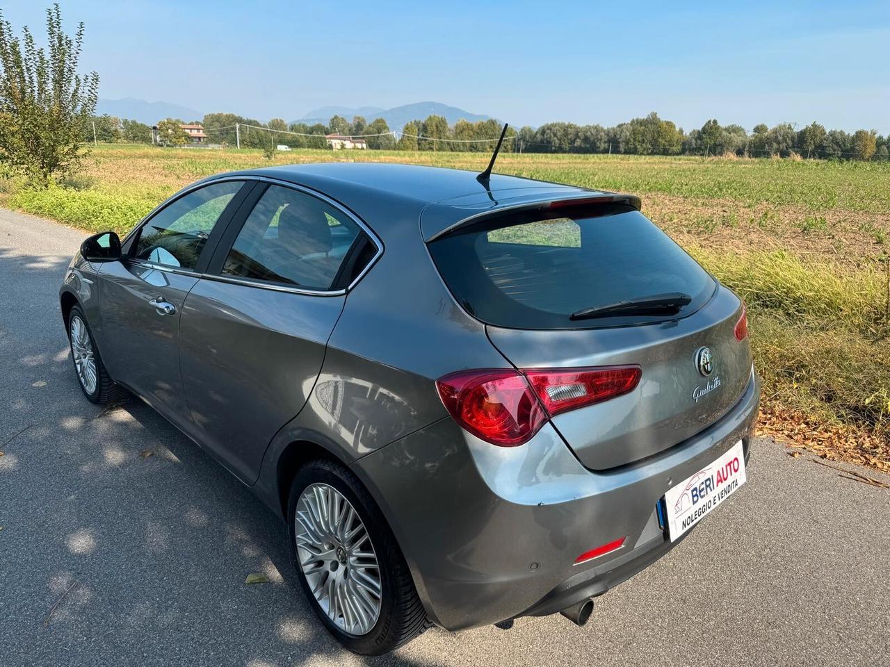 Alfa Romeo Giulietta adatta neopatentati