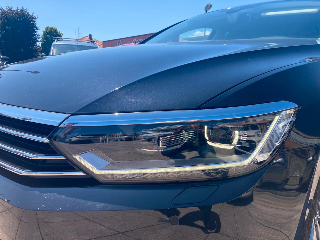 Volkswagen Passat Variant Business 2.0 TDI DSG Highline BlueMot. Tech.